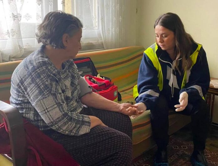 YADEM, Sakarya'nın 16 ilçesinde yaşlılara yıl boyunca kesintisiz hizmet sağlıyor