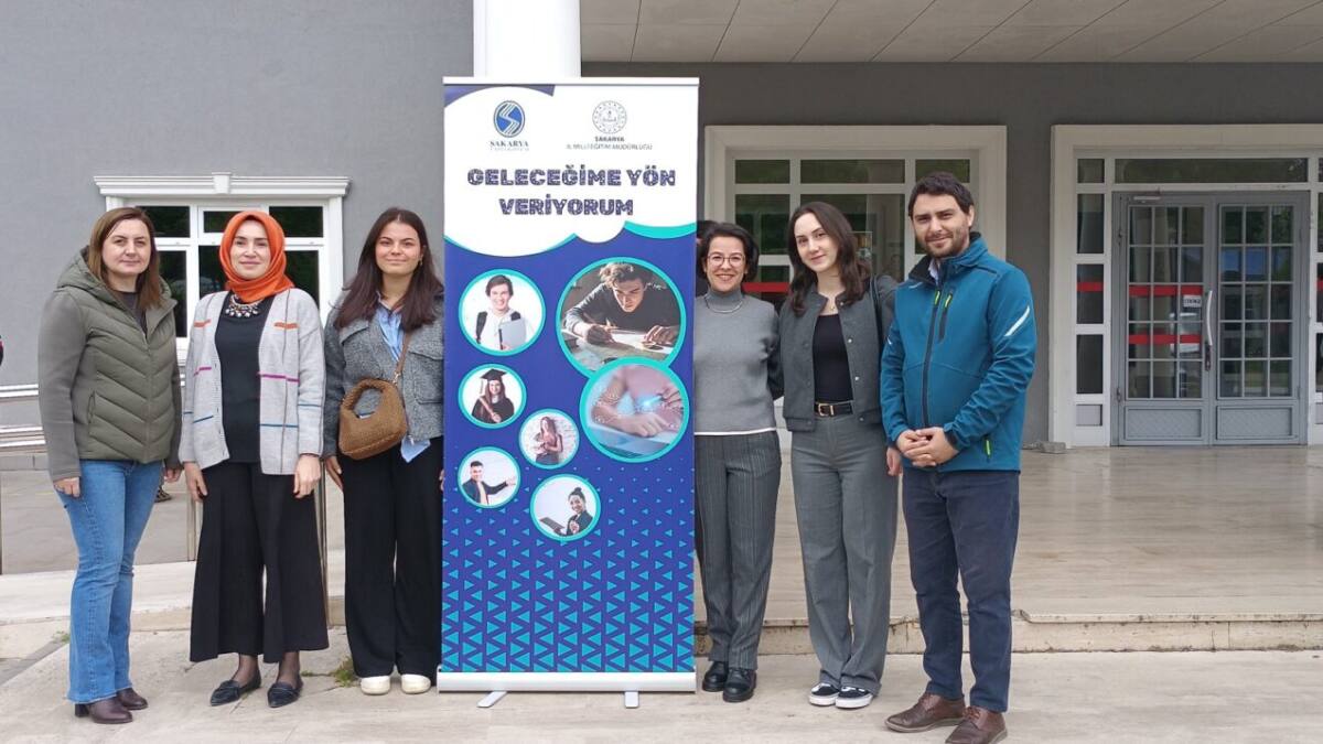Sakarya’da 2 Bin Lise Öğrencisi Üniversiteyle Buluştu: Kariyer Rehberliği Projesi Tamamlandı